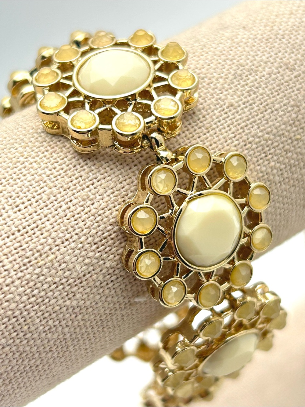 Banana Republic Cream Jeweled Link Bracelet